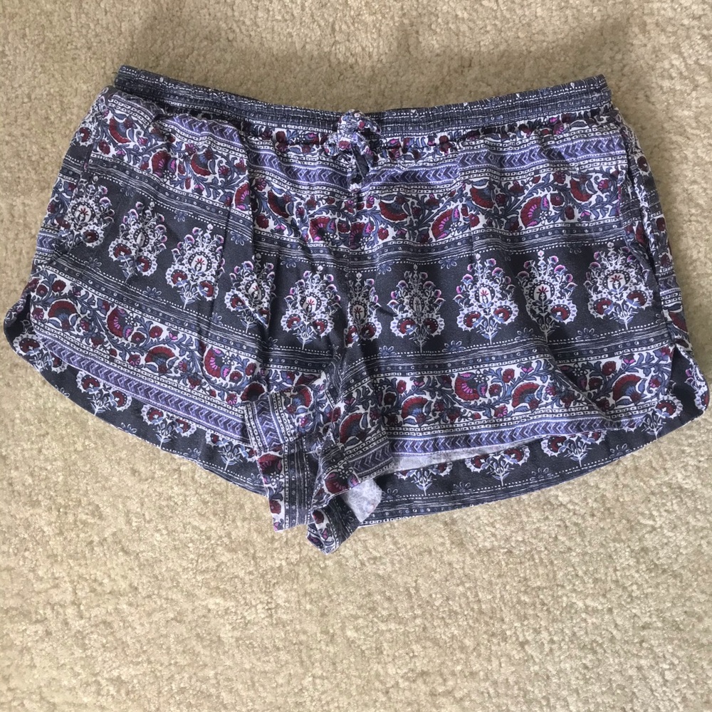American eagle printed soft shorts